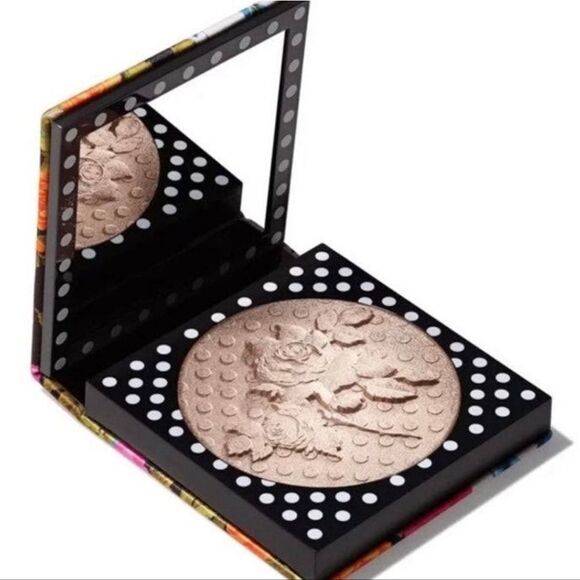 MAC Richard Quinn Skin Finish Highlighter - Picture 5 of 12